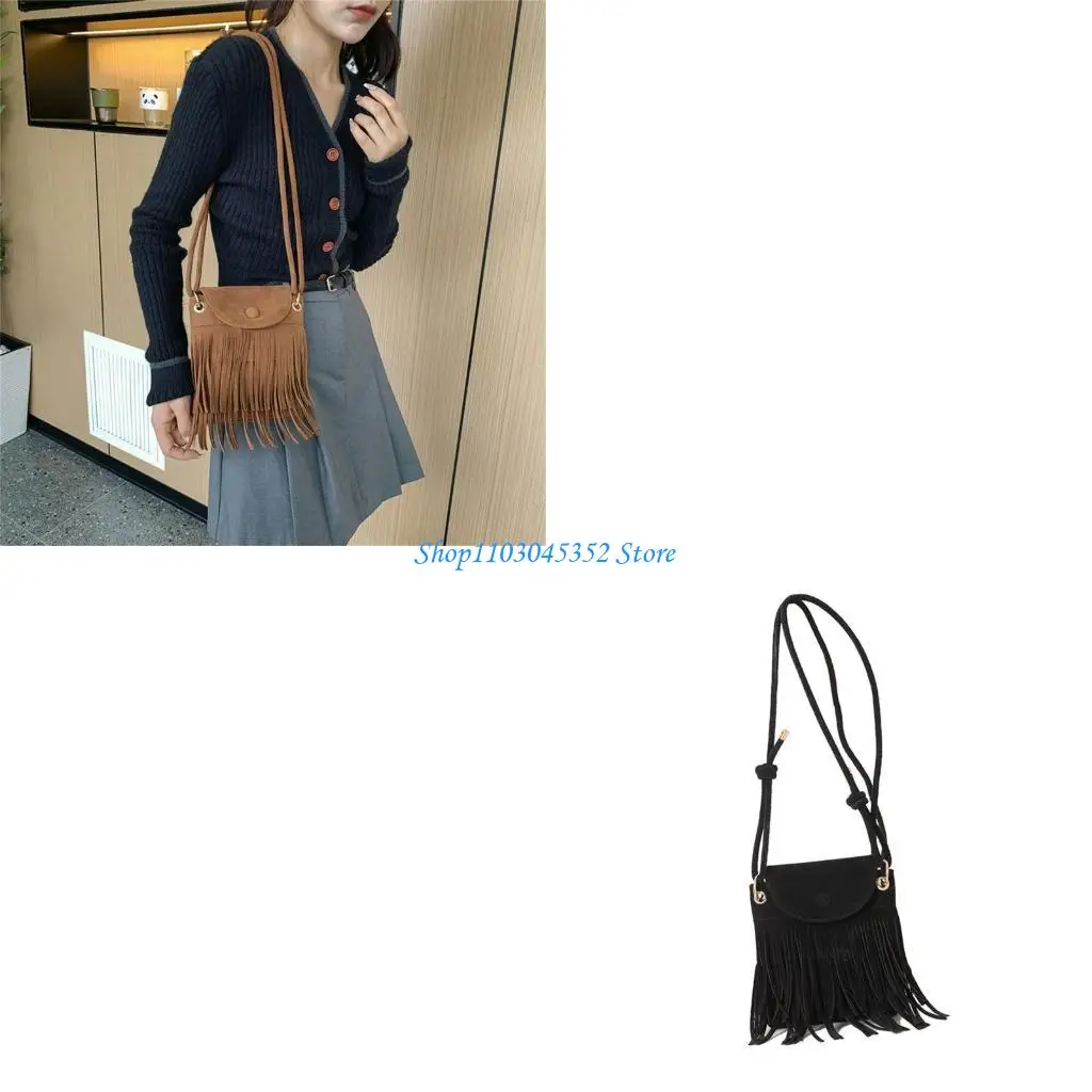 

Кожаная сумка через плечо и сумки через плечо с бахромой для изысканного образа