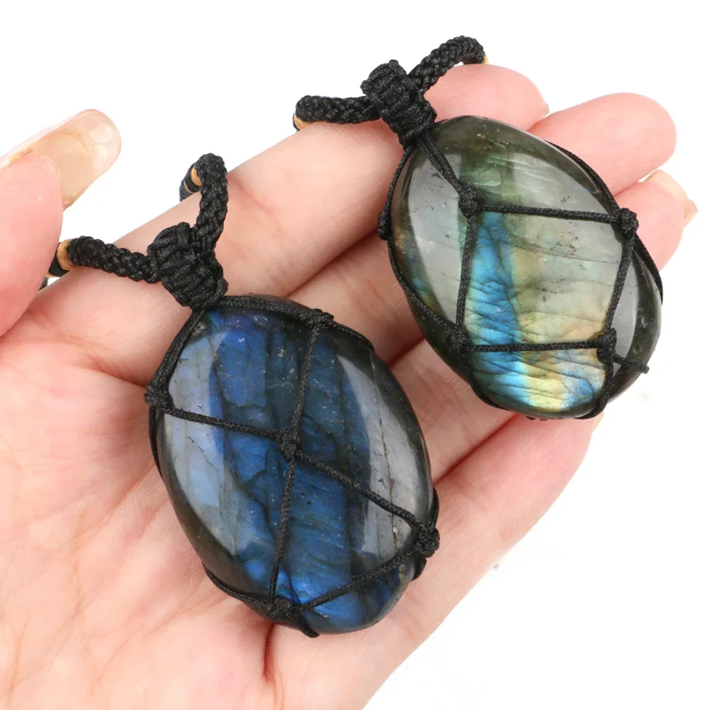 

Labradorite Stone Necklace Natural Moonstone Pendant for Men Women Energy Charms Blue Quartz Crystal Necklaces Spiritual Jewelry