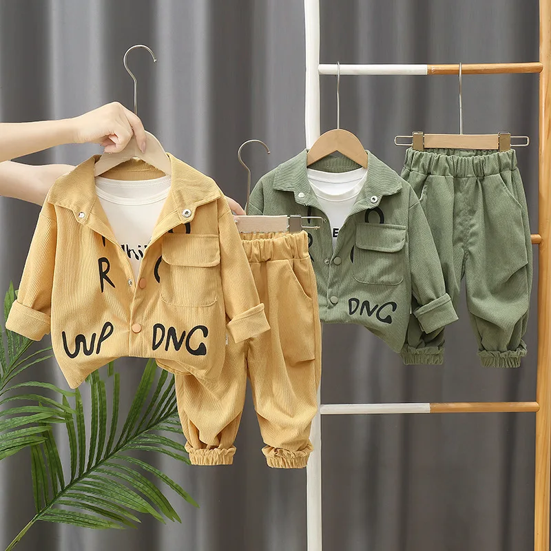 2026 Neues Kinder-Set für Jungen, Frühling und Herbst, Cord-Strickjacke mit Buchstabenmuster, langärmliges zweiteiliges Set, 1-5 Jahre