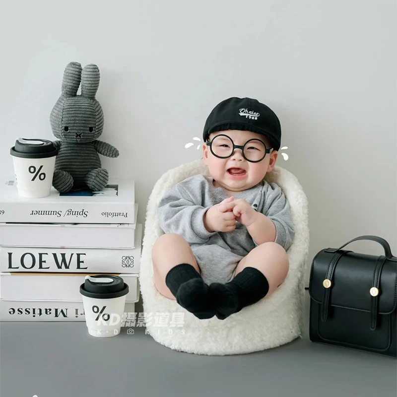 

Baby Boy Photography Outfits Academy Style Baby Bodysuit + Hat + Glasses 4pcs/Set Lovely Rabbit Doll Photo Shooting Accessories