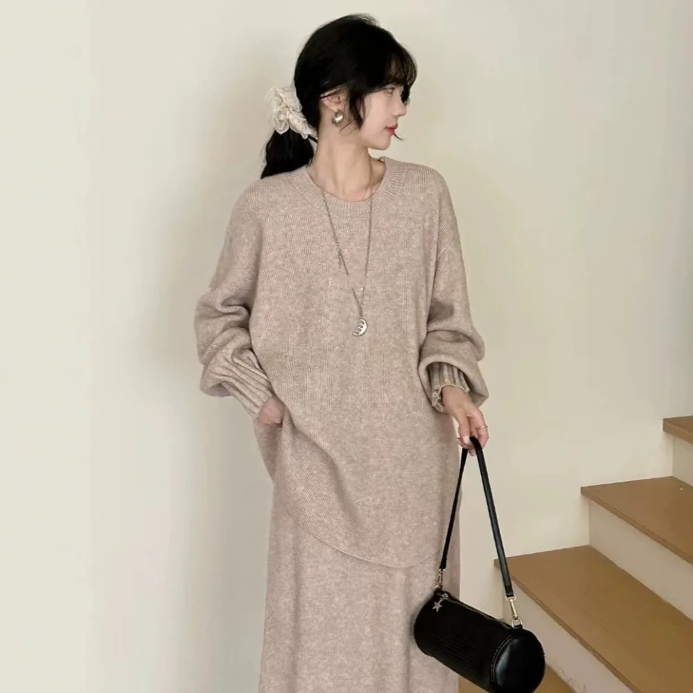 Women's High-end Knitted Suit Women's Autumn and Winter New Loose Lazy Wind Sweater Skirt Two-piece Set Thick Texture Fashion