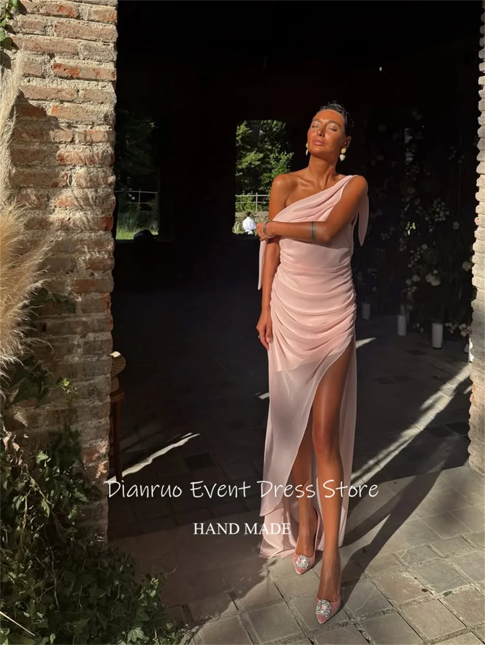 Dianruo สีชมพู Ruched ภาพลวงตาชุดราตรีไม่สมมาตร Hem ชุดผู้หญิงสูงชีฟองเซ็กซี่ Gowns 2025 ที่กําหนดเอง