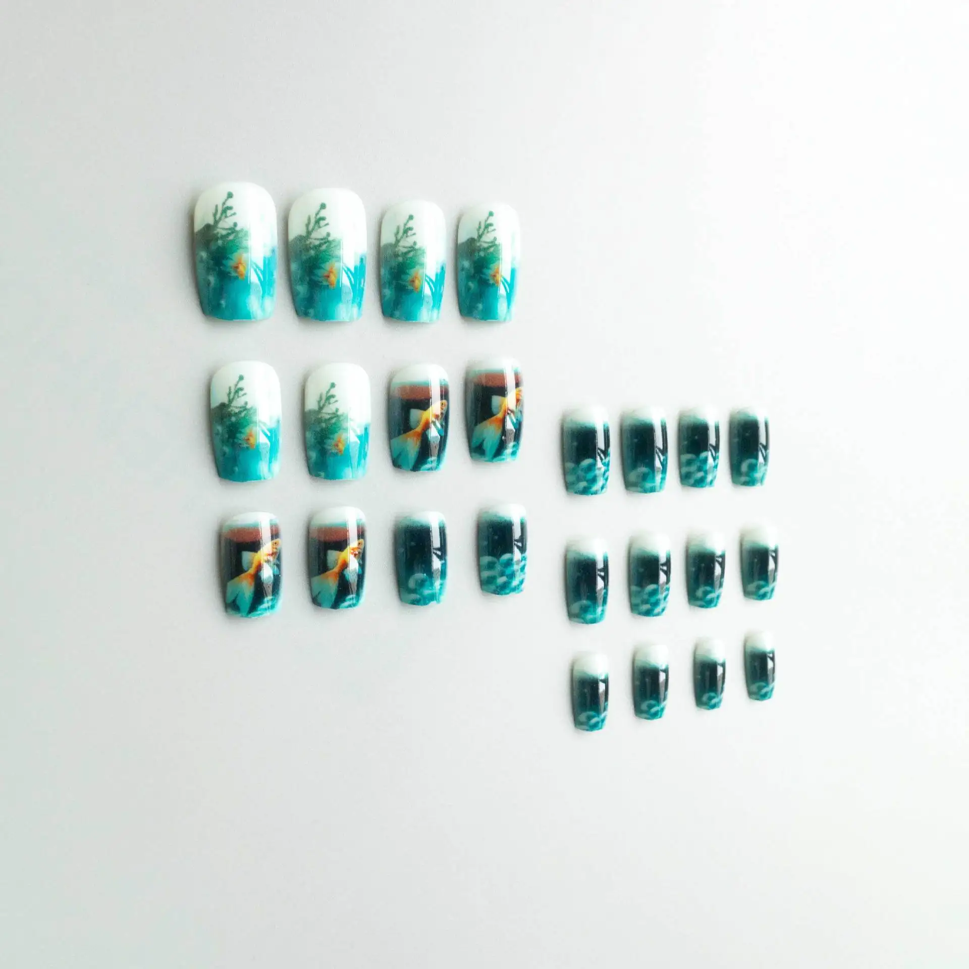 Uñas postizas hechas a mano con forma de pez manicura francesa con prensa acrílica gruesa removedor de Uñas postizas 24 unidades