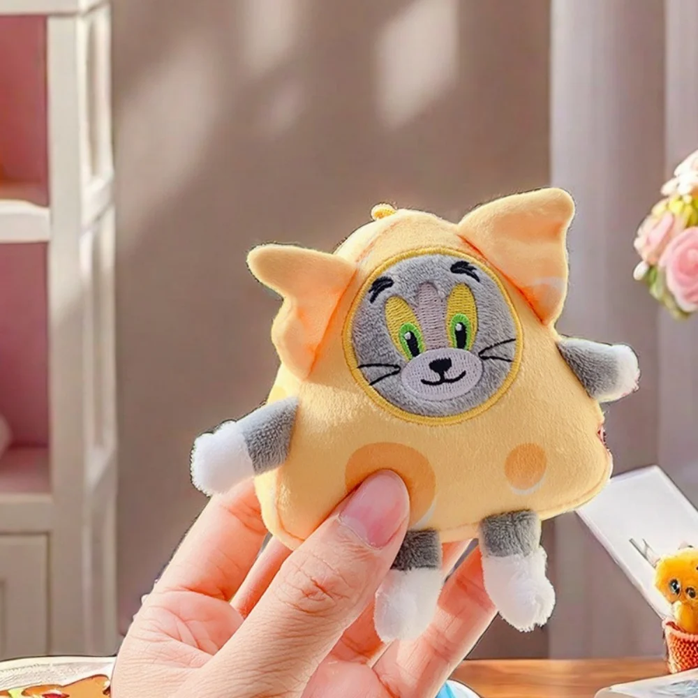 本物のトムとジェリーぬいぐるみ三角形チーズ人形かわいい女性のバックパック漫画装飾人形おもちゃギフトクラスメートのため