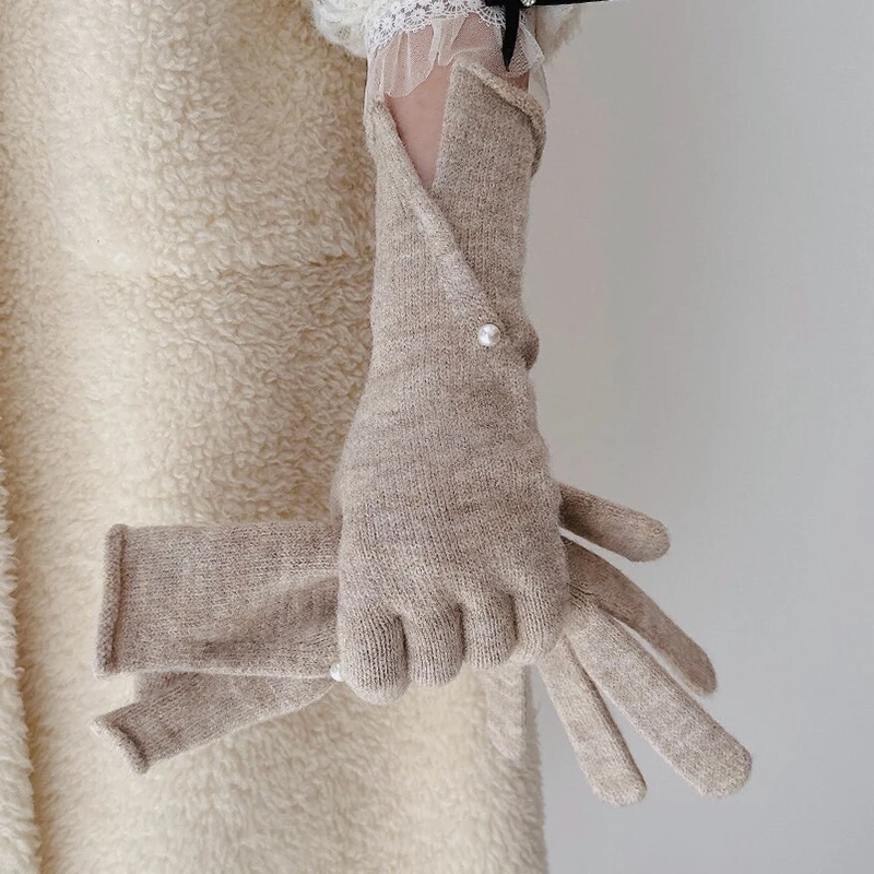 Women Winter Knitted Gloves Fashion Slit Design Pearl Detail Elasticity Elegant Light Soft Not Bloated Keep Warm Touch Screen