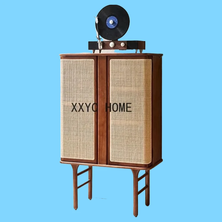 

Японский ретро-ваби говорит вертикальный шкаф из цельного дерева