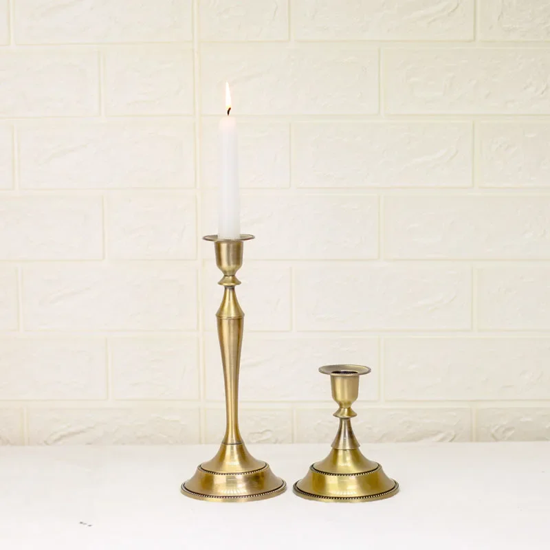 

z Hot Sale European Home Simple Design Round Bottom Vintage Copper Color Metal Candle Holder