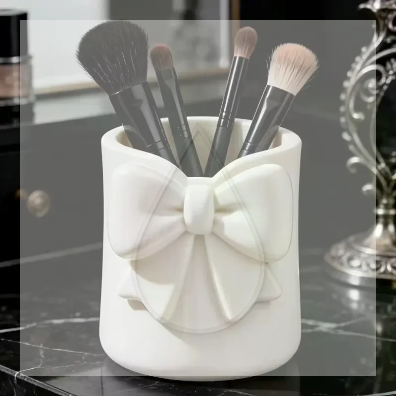 Bowknot 3D Printed Makeup Brush Holder Desktop Organizer for Cosmetic Tools Pens Home Dorm Vanity Decor