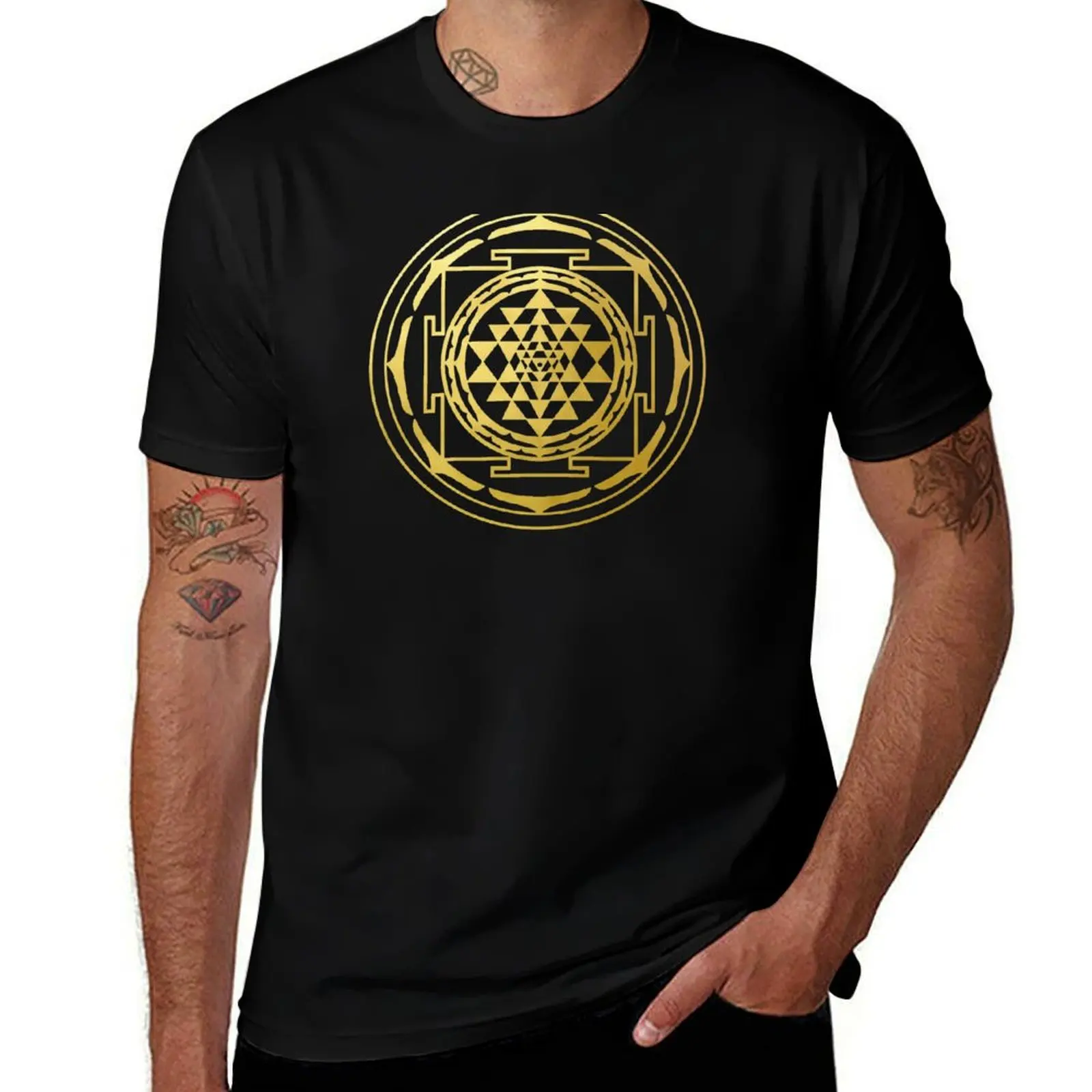 

Sri Yantra sacred geometry mandala healing protection amulet T-Shirt t shirt man plain t shirt man casual T-Shirt