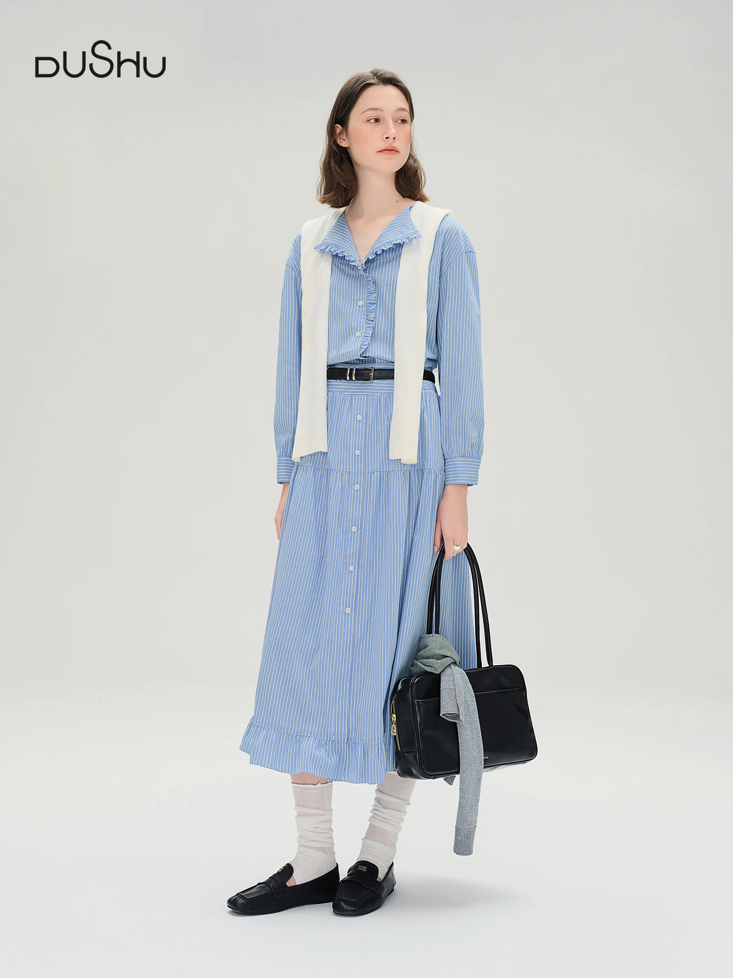 

DUSHU Blue Ocean Mark Plus Size Women's Wooden Collar Striped Shirt Skirt Set 2025 Autumn Fashion Collection 25DS83326+25DS83327