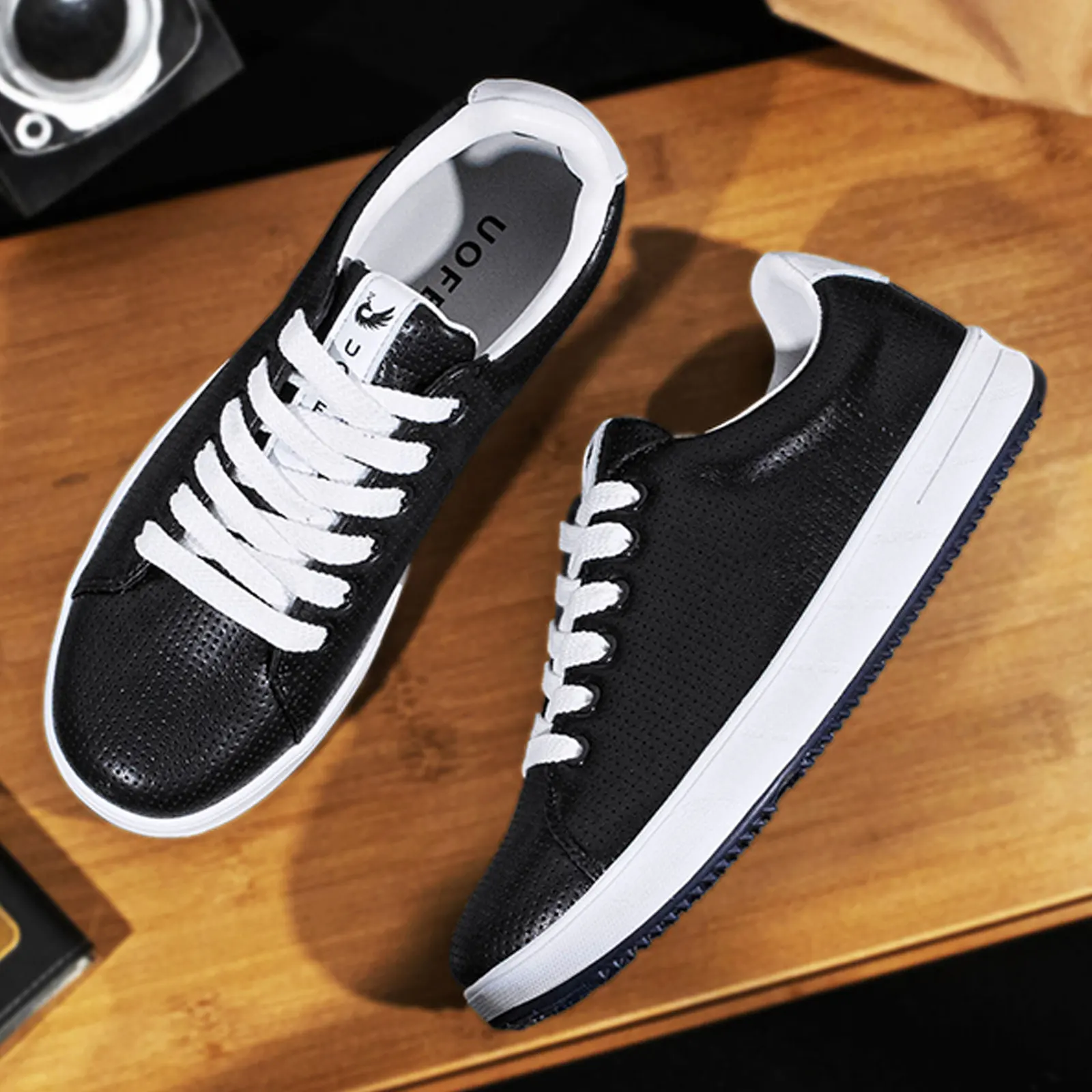 

Professional men's golf shoes, leather anti slip outdoor sports shoes, training men's sports shoesMale Sport Shoes