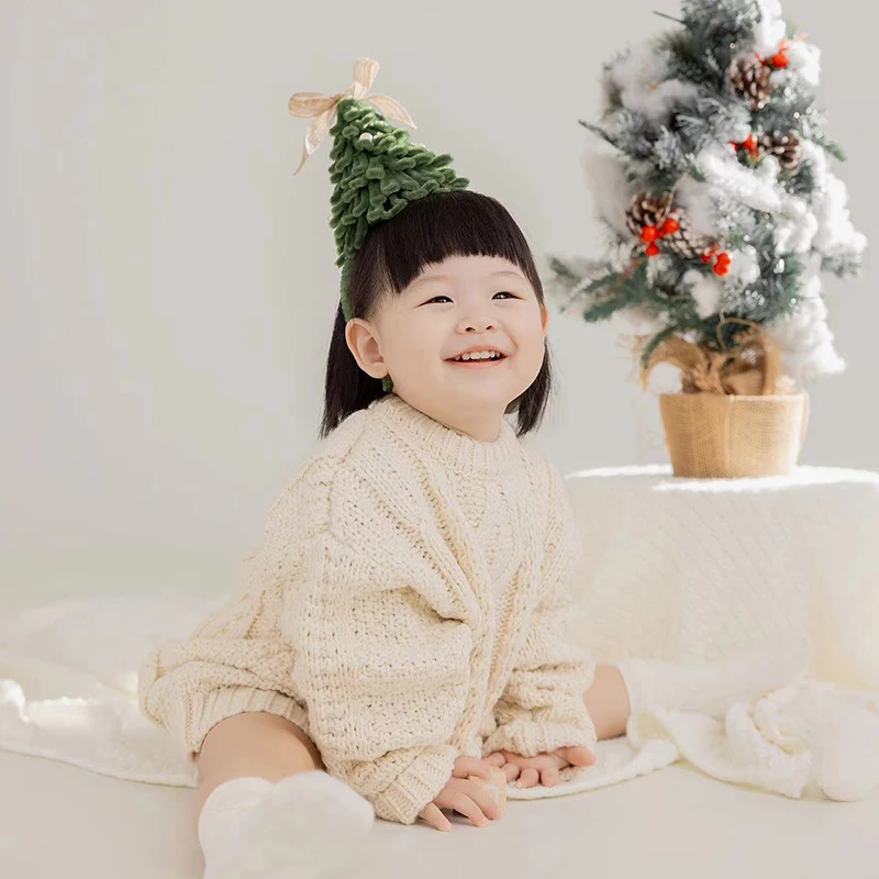 Christmas Theme Baby Girl Photo Clothing Christmas Tree Headdress Soft Sweater + Socks Set 1 Year Old Baby Photography Costume