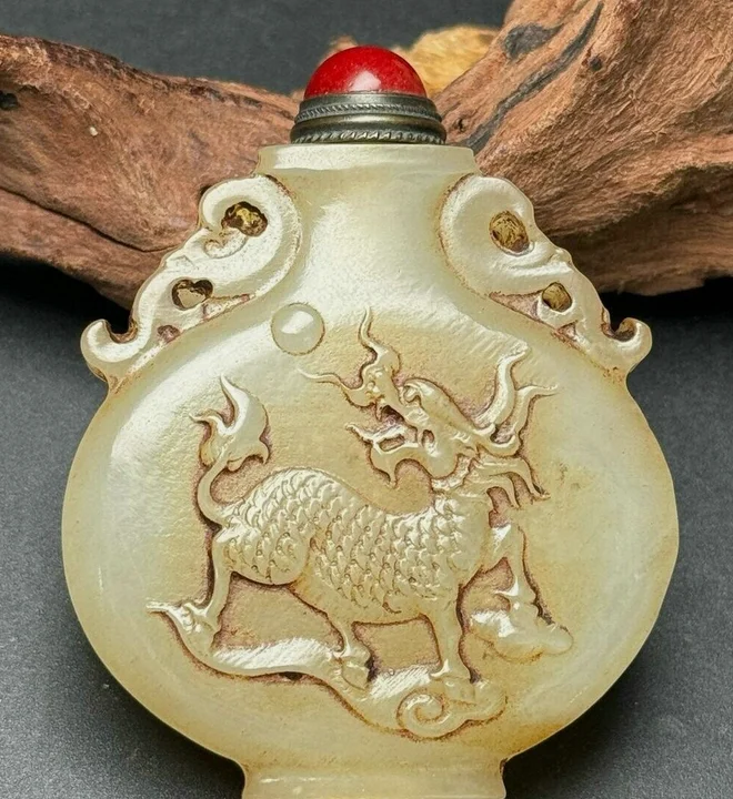 

2.4" Chinese Hetian White Jade Nephrite Carving Kylin Snuff Bottle Statue