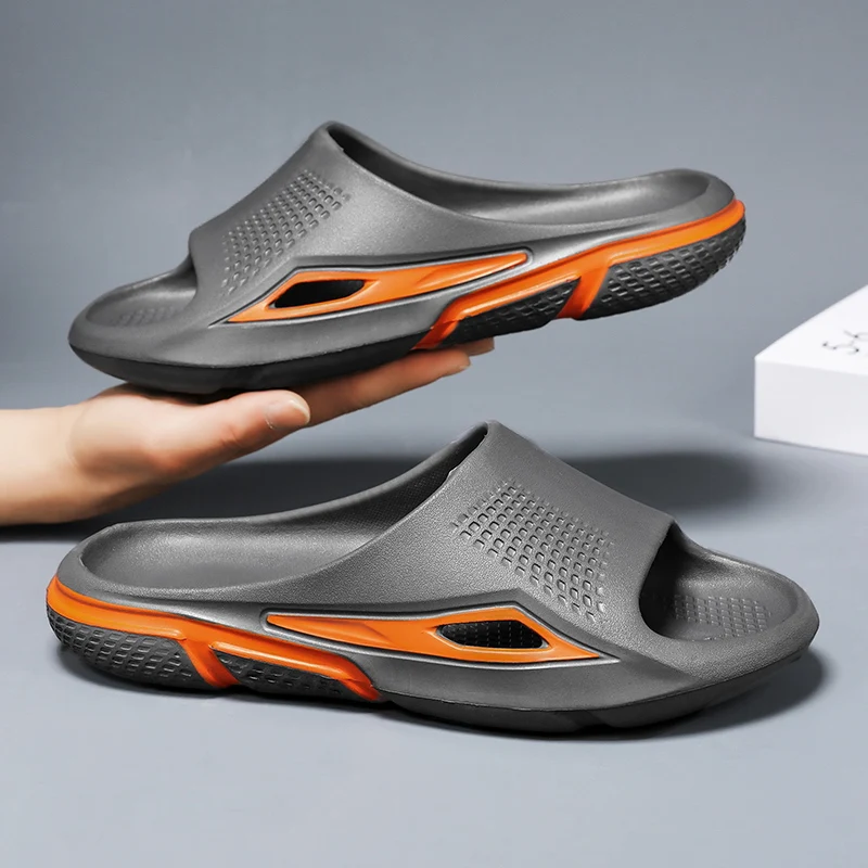 Men's Summer Outdoor Hole Slippers, Thick-Soled Elevated Design, Breathable and Comfortable, Non-Slip, Suitable for Daily and