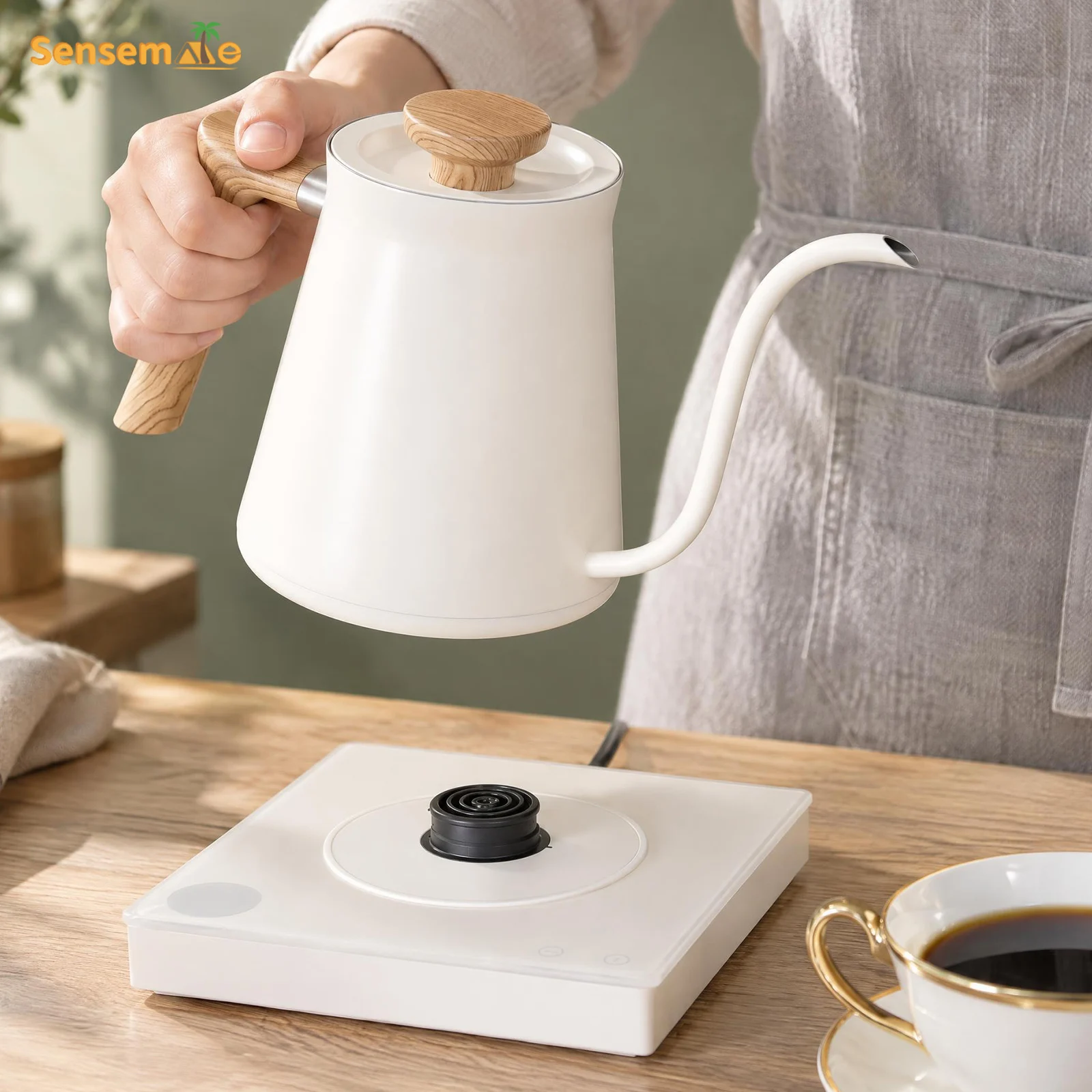 Electric Gooseneck Kettle 600ml Temperature Control Long Spout Stainless Steel Fast Boil White Electric Coffee Kettle 220V