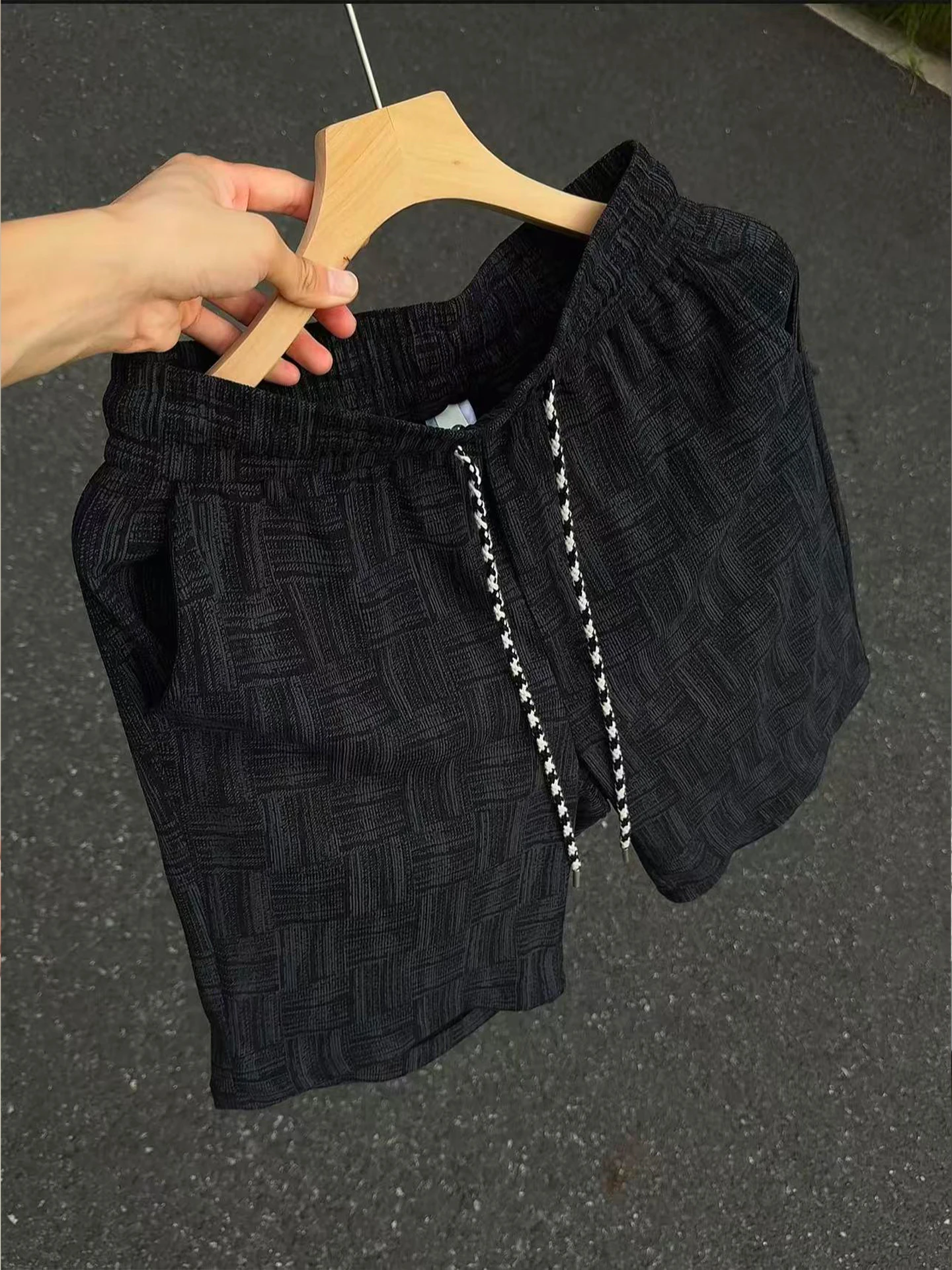 

Black Dyed out Patterned Shorts Men's Summer Ice Silk Sports Beachwear Wide Leg Five-Quarter Mid-Pants Straight Cut Pocket