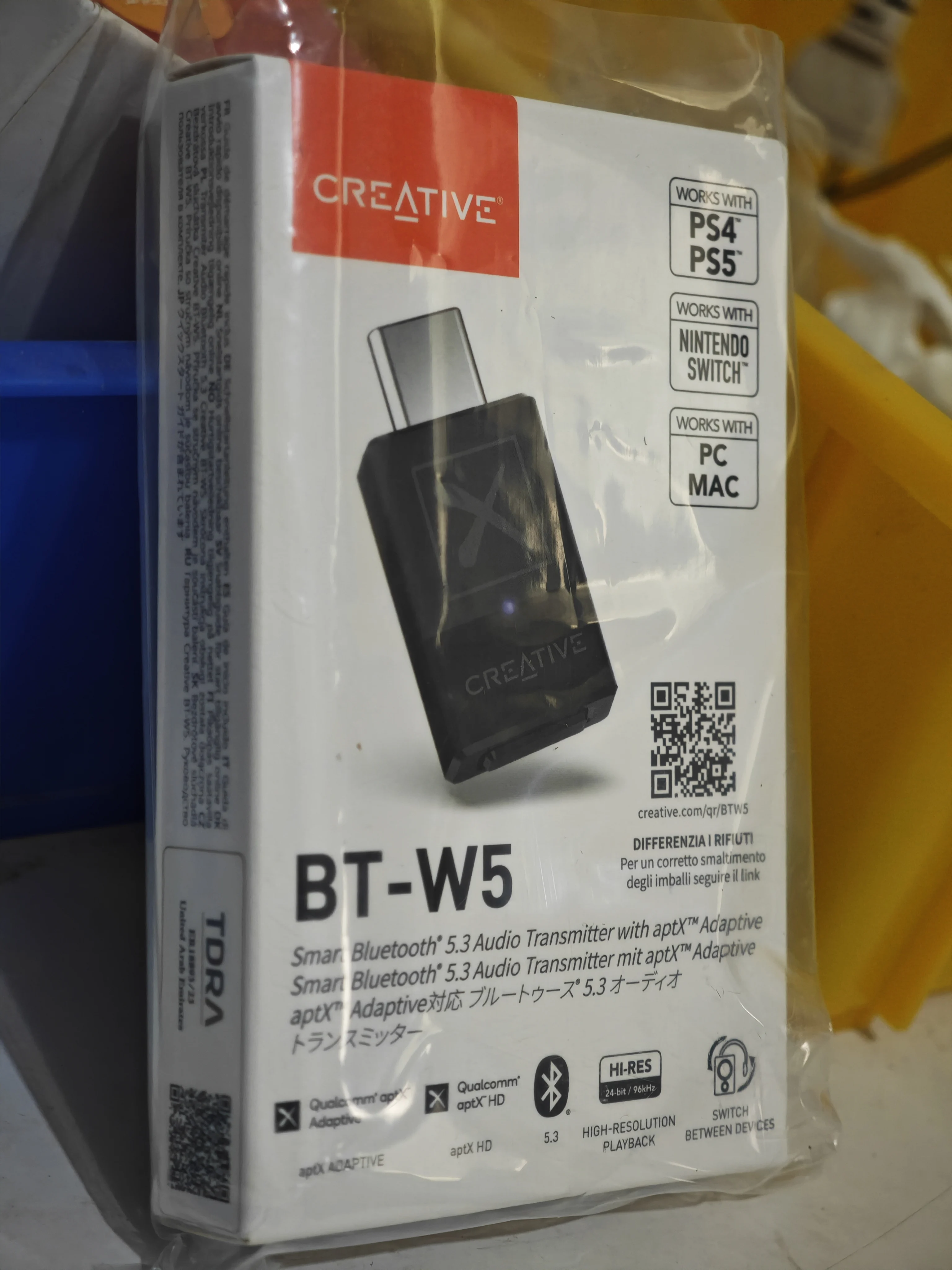 Creative BT-W5 Smart Bluetooth 5.3 Audio Transmitter with aptX 