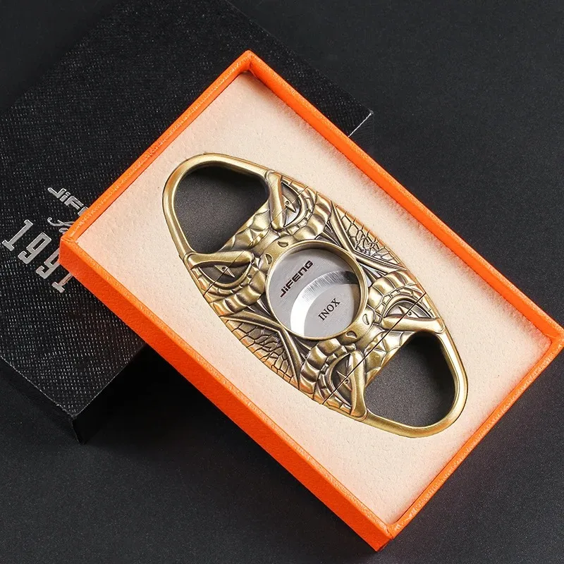 Luxury Embossed Cigar Cutter Sharp Double Blades Cigar Scissors Metal Guillotine Cigar Knife Smoking Accessories