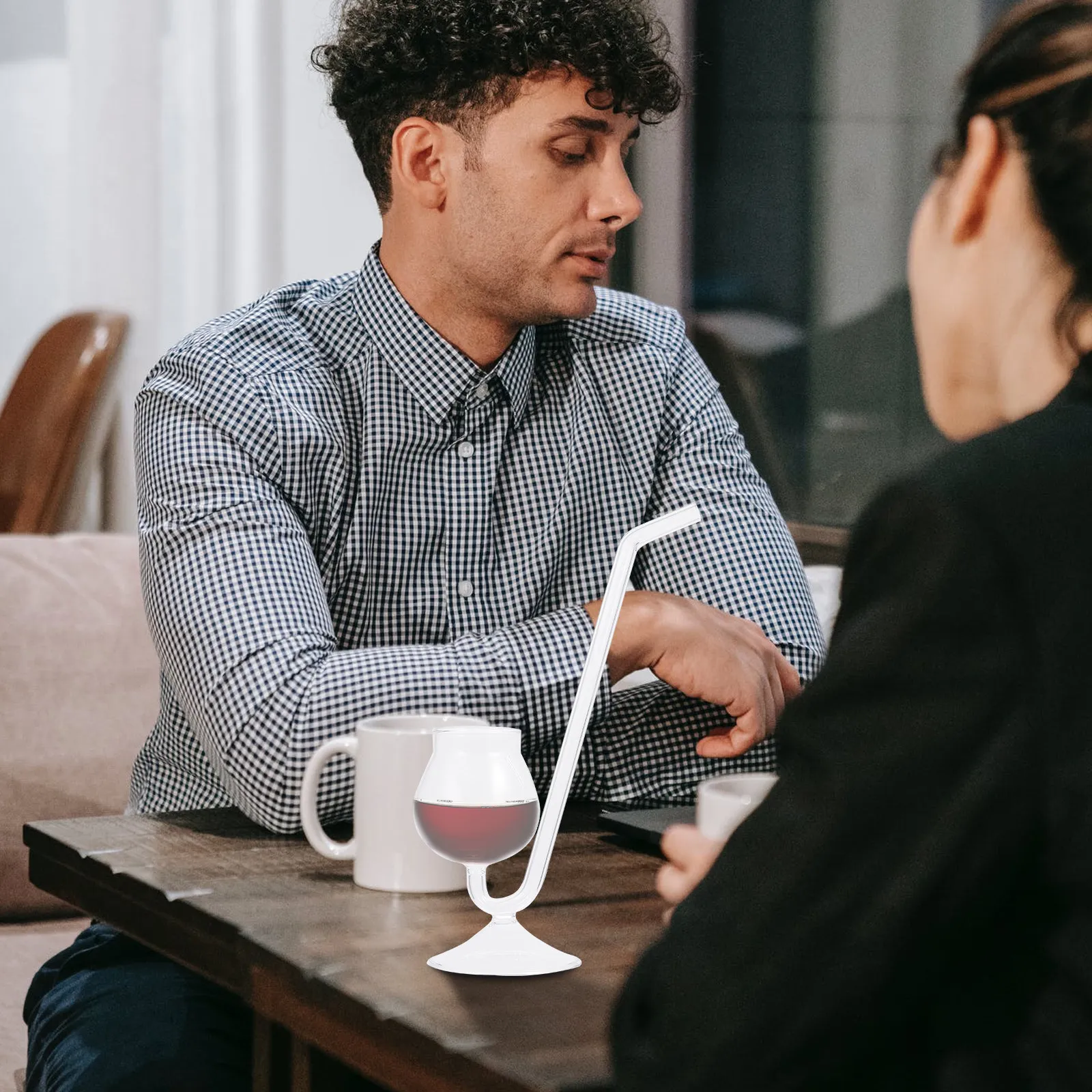 1Pcs Novel Vampire Style Wine Cup Smooth Delicate Glass Cup with Fixed Drinking Straw for Parties Home Bar Cocktail Serving