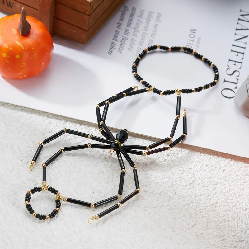 DOO MEI Gothic Black Spider Bracelet for Women Personality Resin Beads Finger Ring Chain Bracelet Halloween Party Hand Jewelry