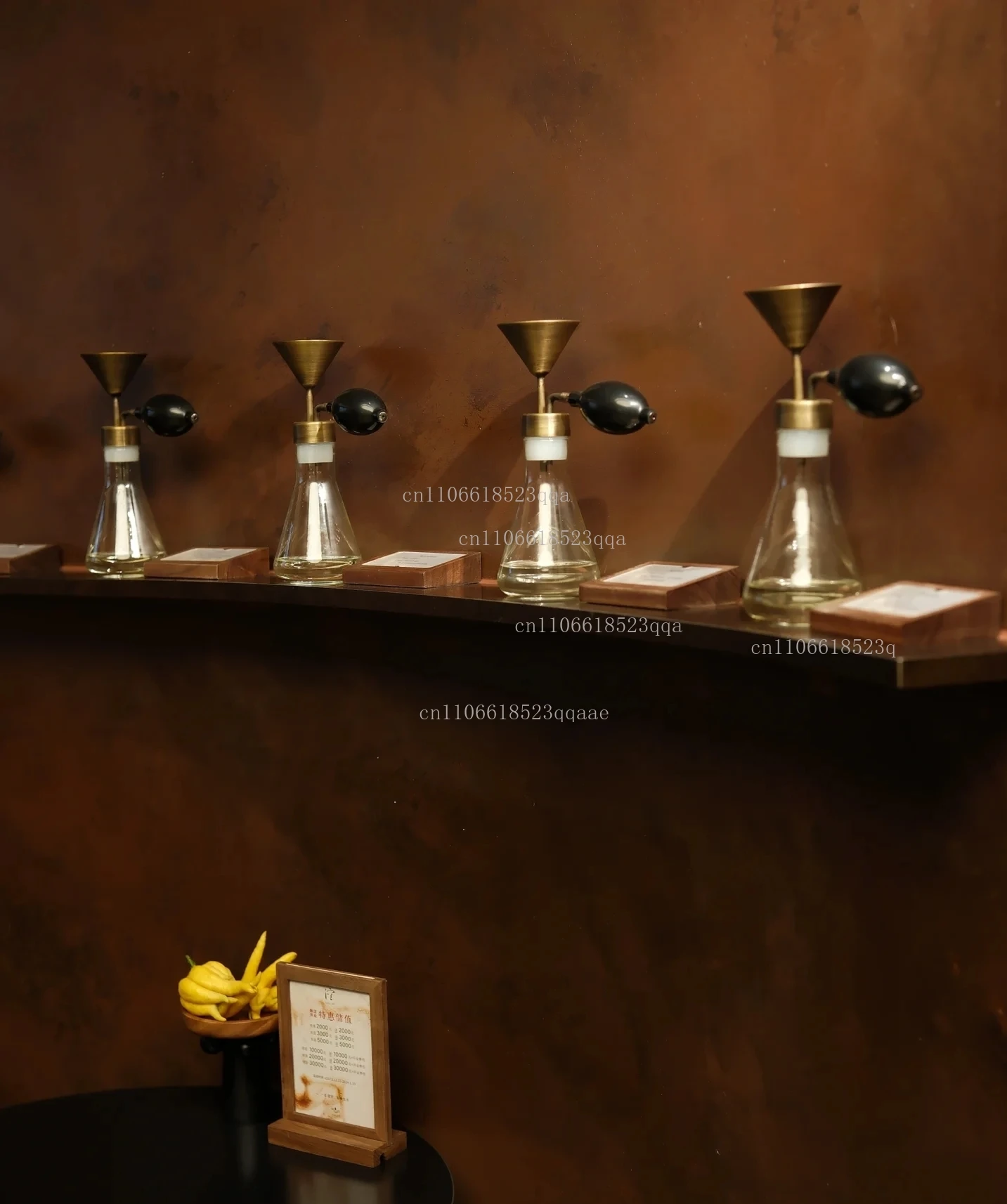 Glass creative custom scent bottle SPA spa brass scent instrument