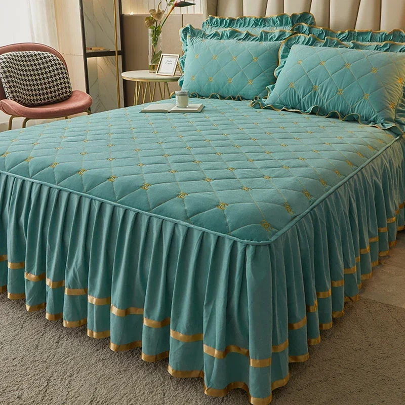 

Luxury Green Quilted Bedspread on The Bed Queen Bed Skirt Single-piece Anti-slip Bed Sheet with 45cm Height Skirt Home Textiles