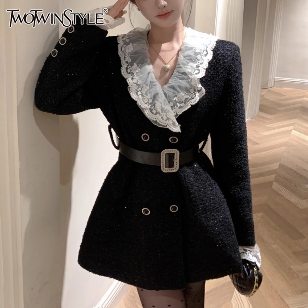 

TWOTWINSTYLE черная кружевная милая куртка женская с v-образным вырезом и длинным рукавом свободные корейские элегантные женские куртки осенняя мода новинка