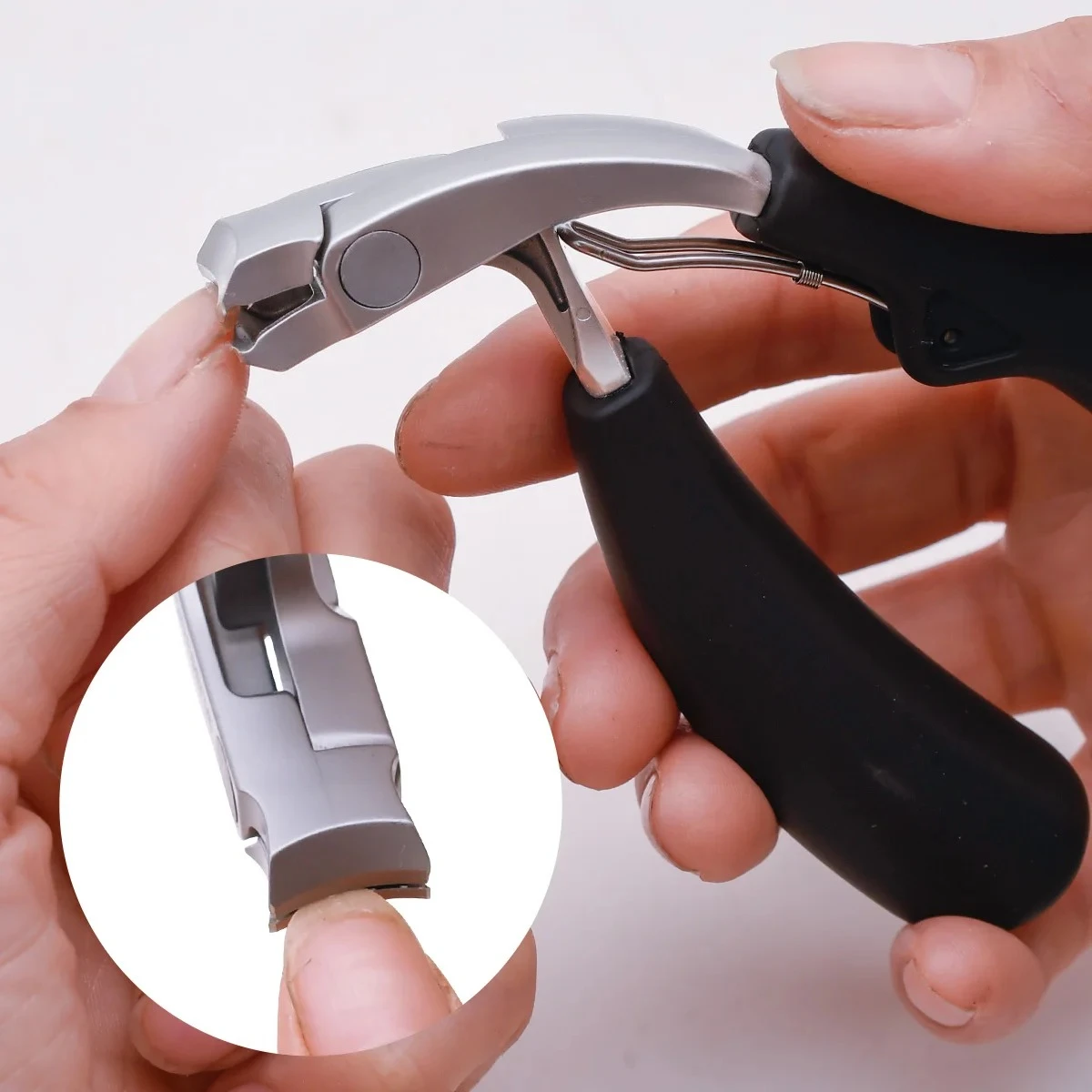 Curved Large Opening Nail Clippers, 3X Anti-Splash Storage Design, Heavy Duty Nail Cutter for Elderly Thick Toenails