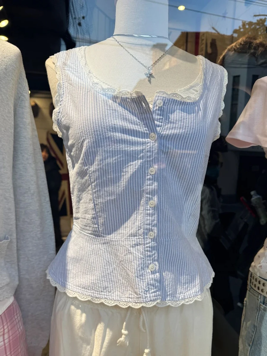 

Lace Trim Blue Striped Tank Top Women Summer Single Breasted Square Collar Camisole Sweet Casual Simple Sleeveless Crop Tops Y2k