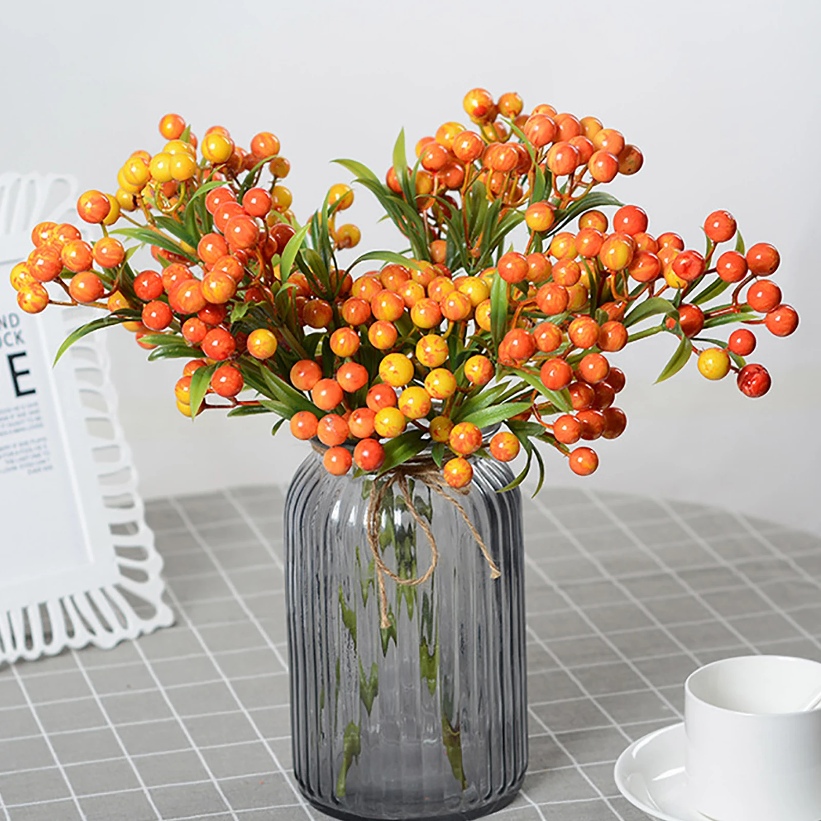 

Artificial Fruit Bouquet Small Red Berries Fake Flowers Home Decoration Artificial Plants for Home Decor Wedding Supplies Gifts
