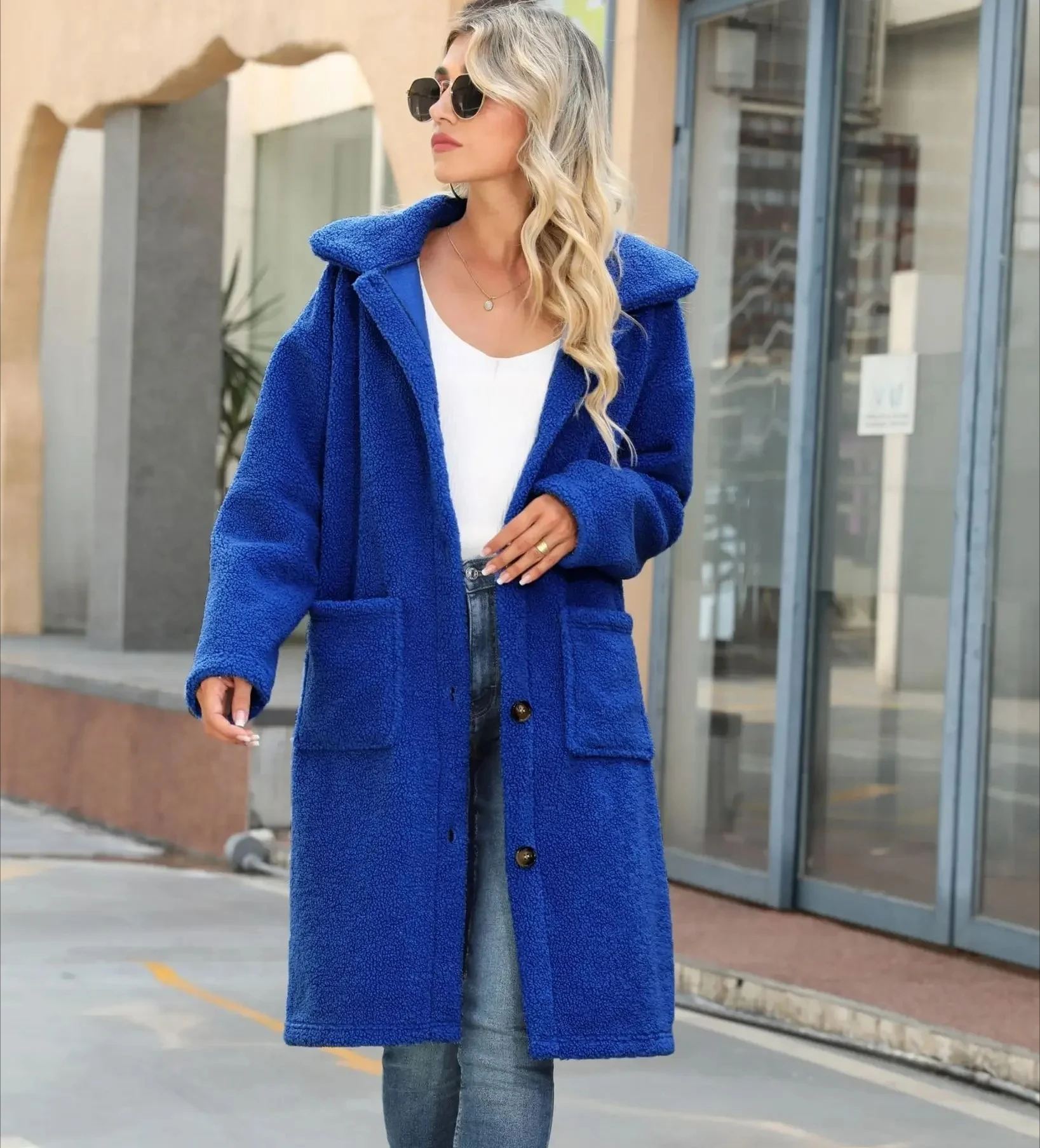 

Женская осенне-зимняя бархатная однобортная однобортная куртка с длинными рукавами и карманами с лацканами