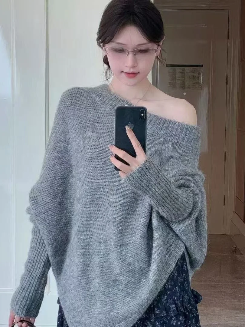 

2025 Autumn Irregular Shoulder Long Sleeve Knitted Sweater Korean Style Lazy Overhead Pure Color New Arrival Warmth Heating