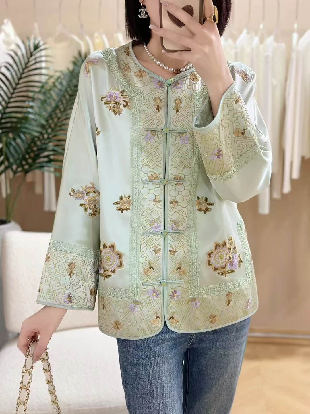 Spring New O-Neck Acetate Fabric Sunflower Embroidery Splicing Lace Coat Exquisite and Elegant Handmade buckle Women's Top S-XXL