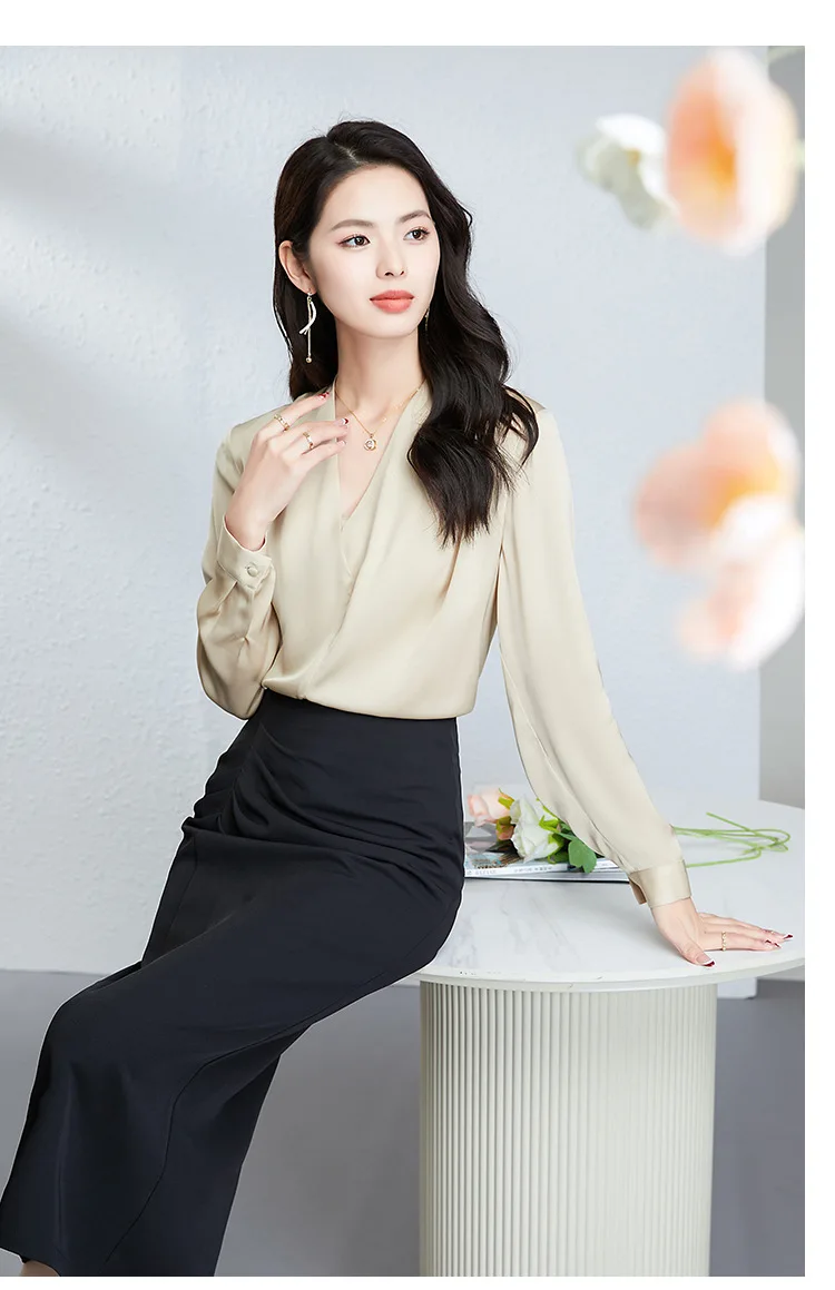 Women's Shirt 92.3% Silk, 6.8% Spandex Long Sleeves Sexy V Neck Ruched Elegant Fashion Blouse Tops