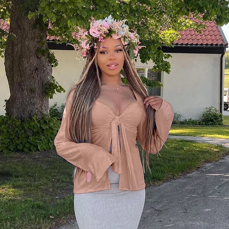 Nuova t-shirt autunno inverno donna Sexy petto basso scollo a v Top Streetwear moda maniche lunghe solido femminile Club Party Versatile Tees