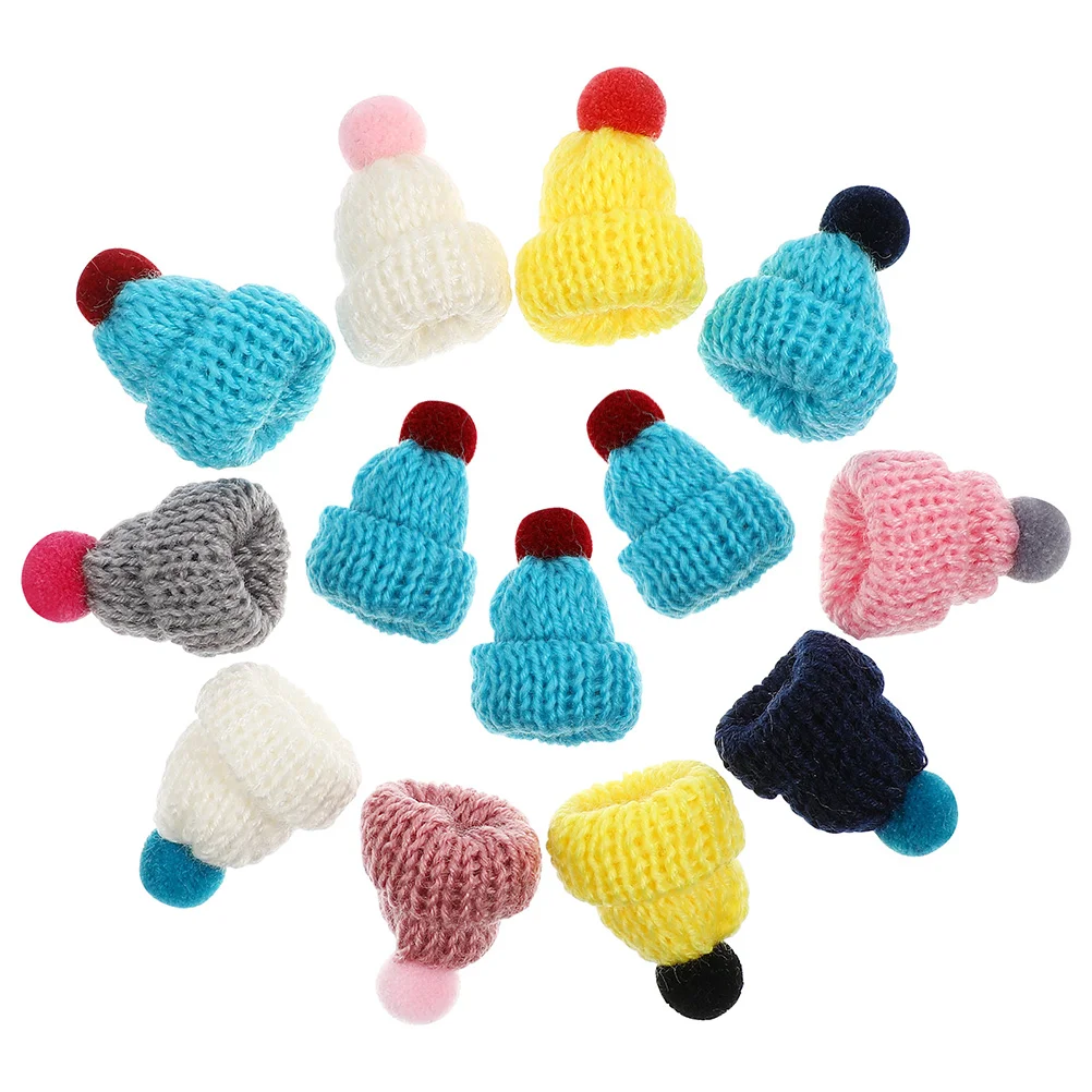 100 Pcs Knitted Small Christmas Hat Mini Xmas Hats Hamster DIY Knitting Ornaments Yarn Woolen for Crafts