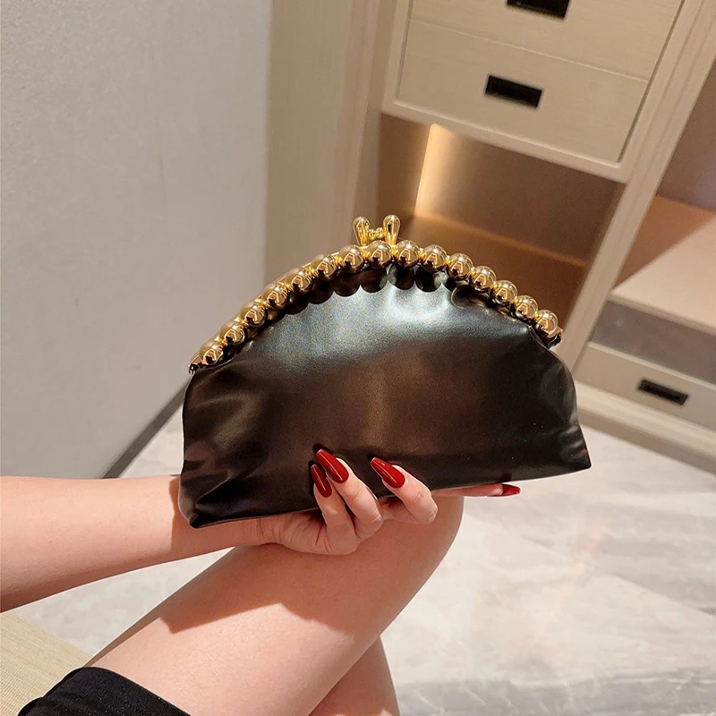 

Стильная вечерняя сумка-клатч во французском стиле, высококачественная простая сумка через плечо, элегантная женская сумка с цепочкой, сумка-кроссбоди с металлическим каркасом и застежкой-клипсой.