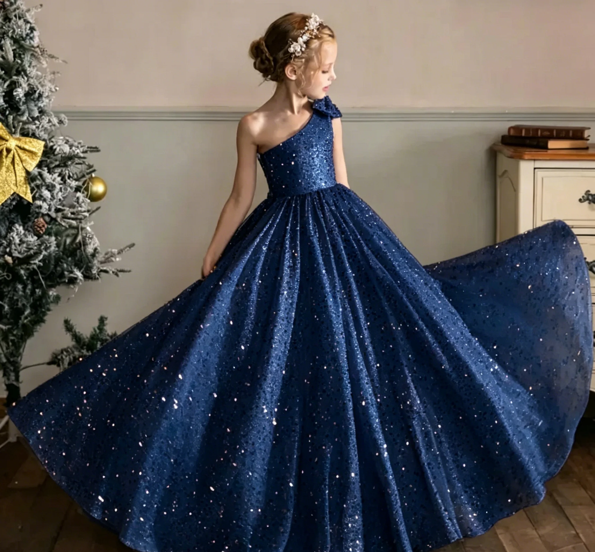 

Shiny Sequins Fower Girl Dresses for Wedding One Shoulder with Bows Floor Lenght Kids Birthday First Communion Gowns Custom