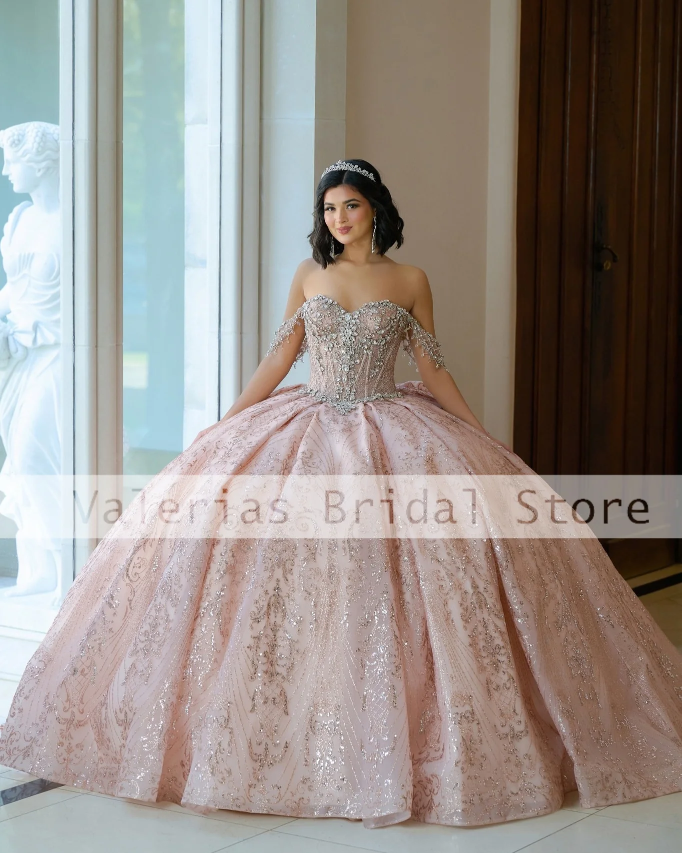 

Shiny Pink Quinceanera Dresses Princess Ball Gowns Off The Shoulder Applique Bow Tull Party Birthday Gown Customized