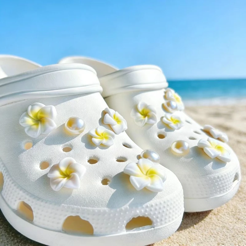 Hot sales Shoe Charm pins DIY Sweet and fresh pearl egg flower Handicrafts detachable Buckle Charms Hole Shoes Accessories