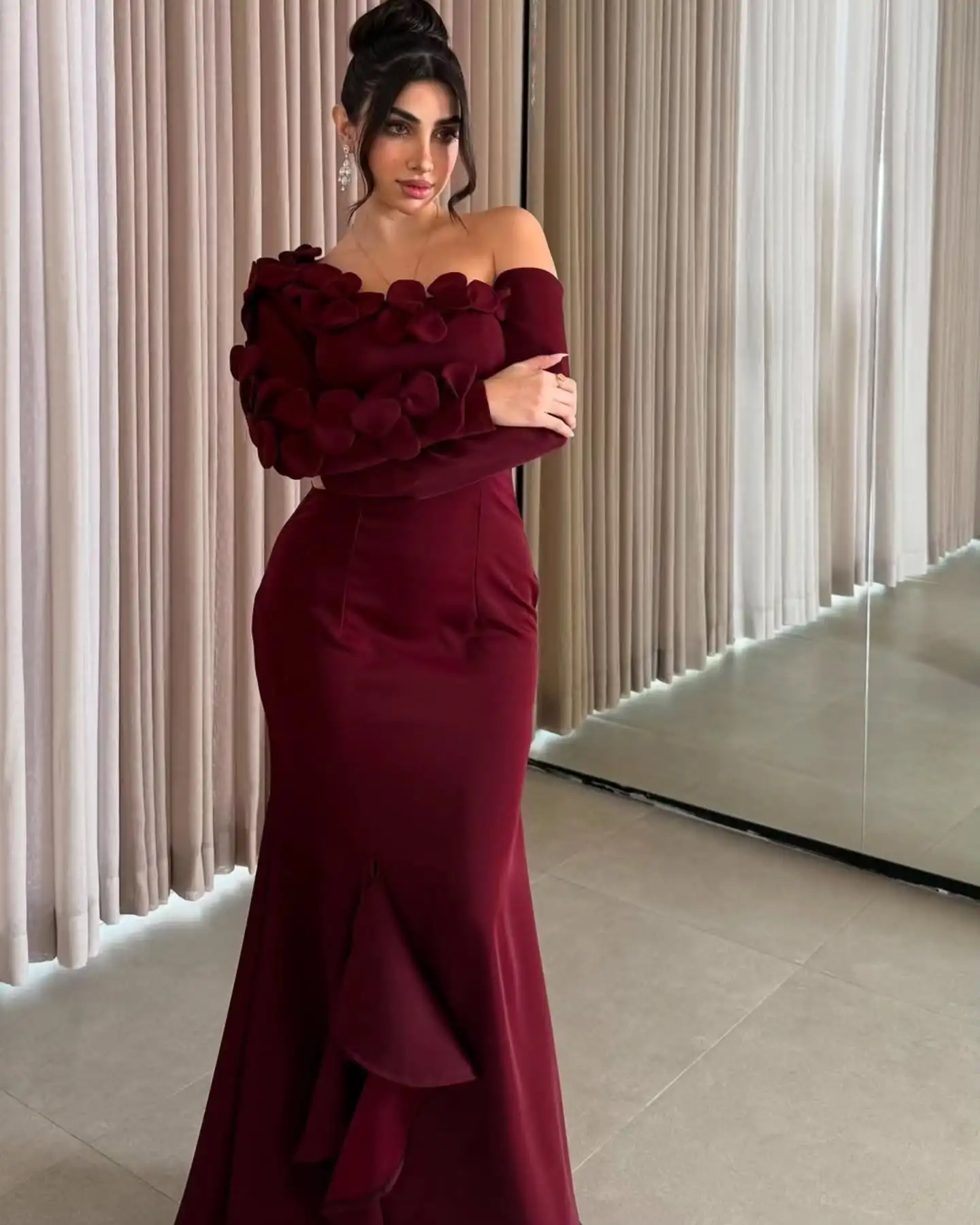 

Customized Burgundy Jersey Long Sleeves Evening Dresses Classic Handmade flowers Prom Dress Mermaid Off the Shoulder Party Gowns