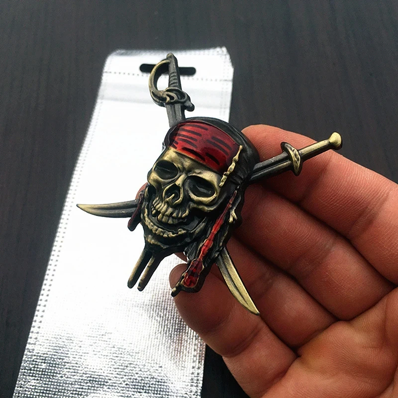 

Car Styling 3D Metal Pirate Skull Emblem Badge Stickers Decals Auto Motorcycle Cover Scratches Personality Decor Accessories