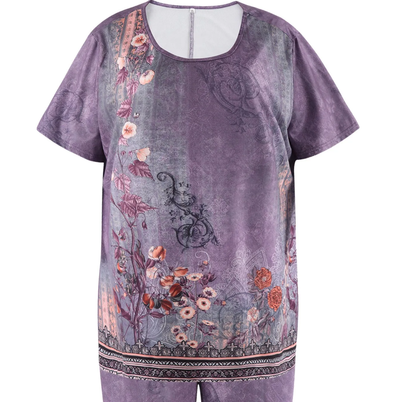 Women's Spring Summer Retro 3D Printed Milk Silk Lounge Shorts Set with Half Sleeve Graphic Tee and Matching Printed Design view 4
