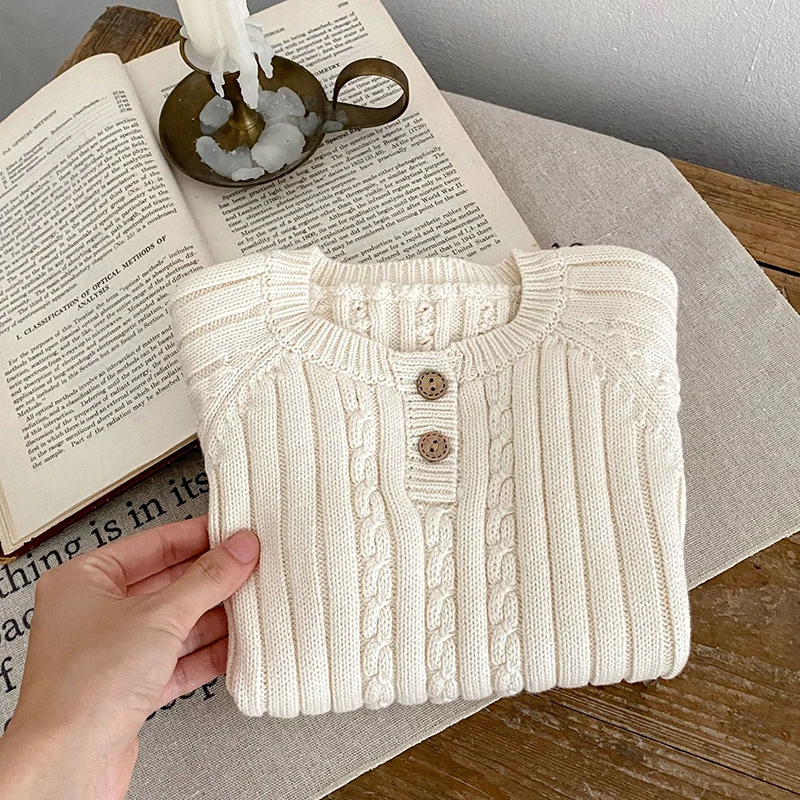 جديد خريف وشتاء 2025 سترة محبوكة للأطفال البنات رومبير لحديثي الولادة بأكمام طويلة بدلة متينة 0-24 متر ملابس أطفال محبوكة