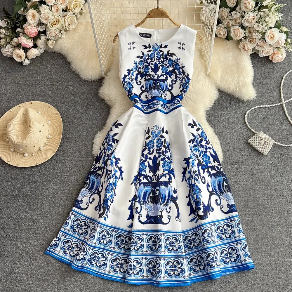 

2024 New Summer Blue And White Porcelain Print Women Vest Midi O Neck Sleeveless Slim High Waist Boho Holiday Casual Party Dress