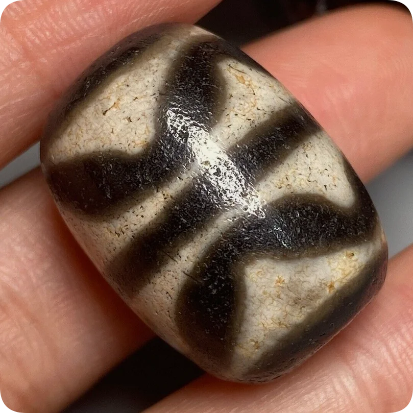 Power Energy Tibetan Old Oily Agate DZi *Tiger Teeth* Bead Pendant 25mm K1025