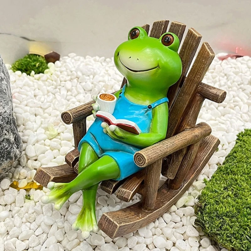 

Cute Healing Small Decoration Cute Mini Frog Resin Figurine Rocking Chair Design with Book Coffee Home Bedroom Office Decoration