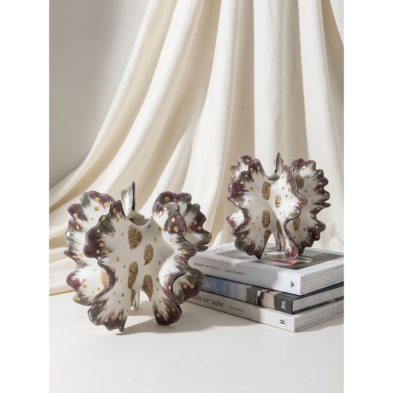 high-end decoration ornament designer medium Changyi hand-painted butterfly vase light luxury