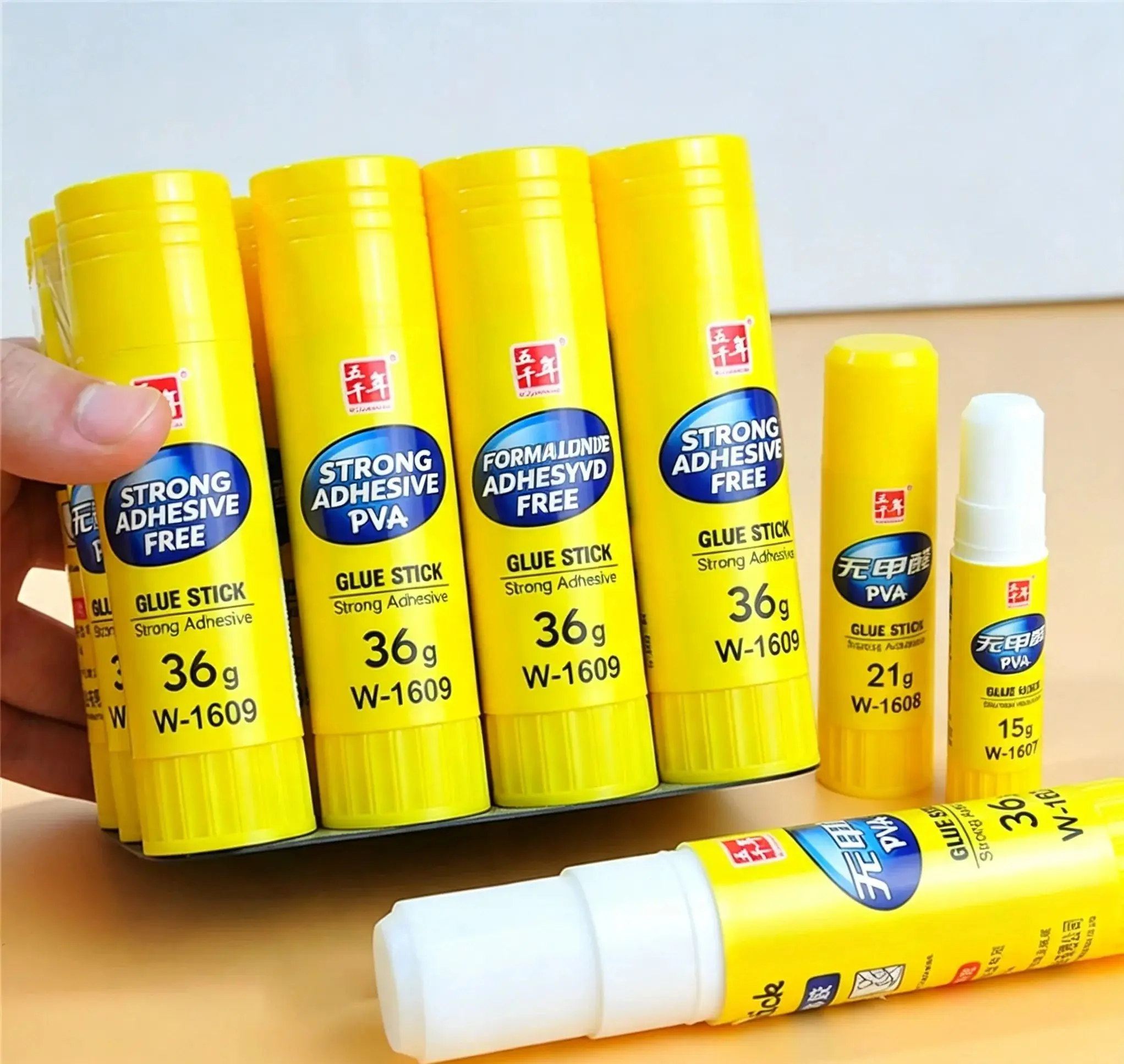 WQN-Handmade Super Glue Stick Non-Toxic, Super Bonding, Quick Drying, Perfect for Student Office Use High Quality 9/21/36g