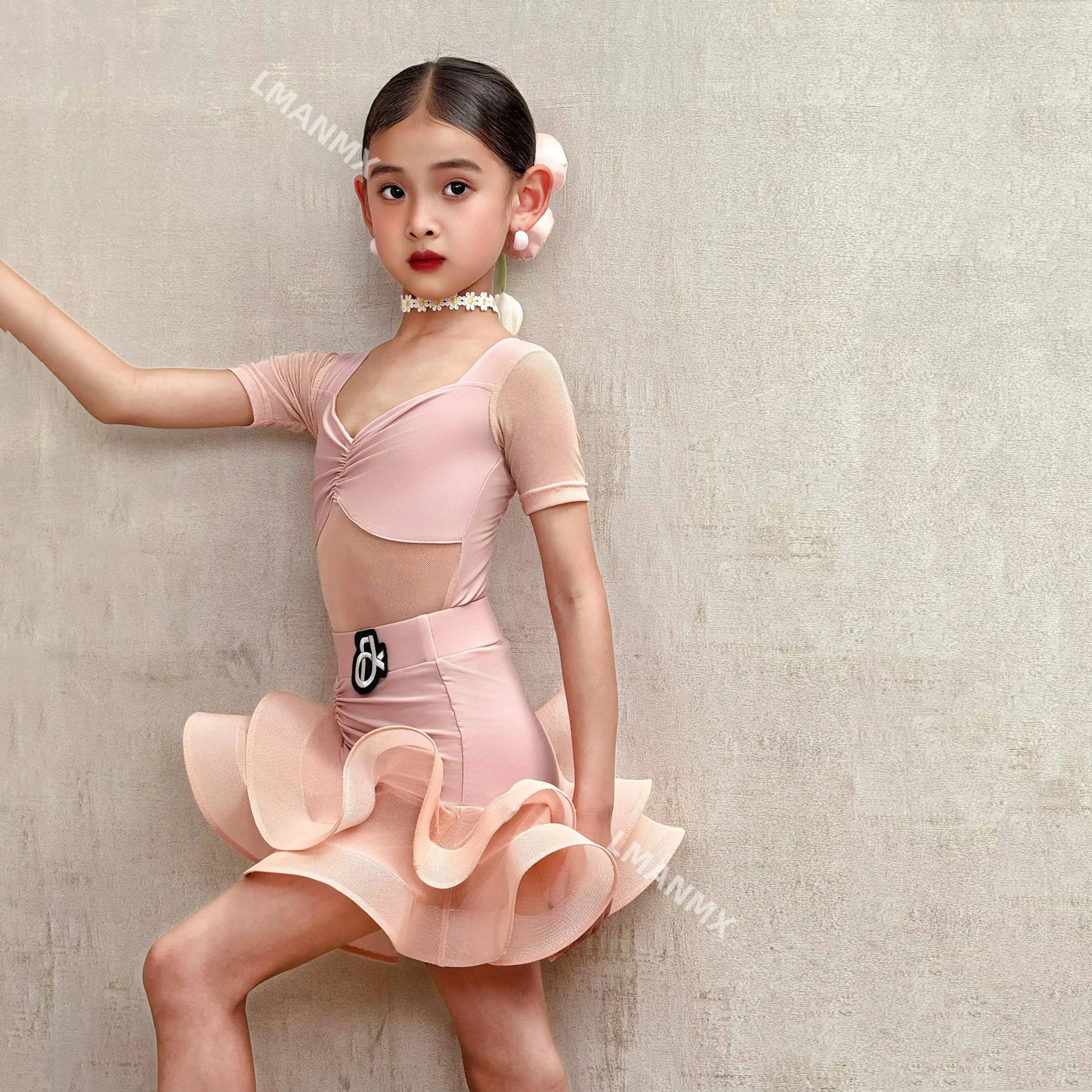 Abito da ballo latino per bambini per ragazze 2025 Nuovo abito da performance di fascia alta primavera/estate